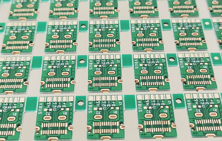 手機(jī)充電器pcb線路板